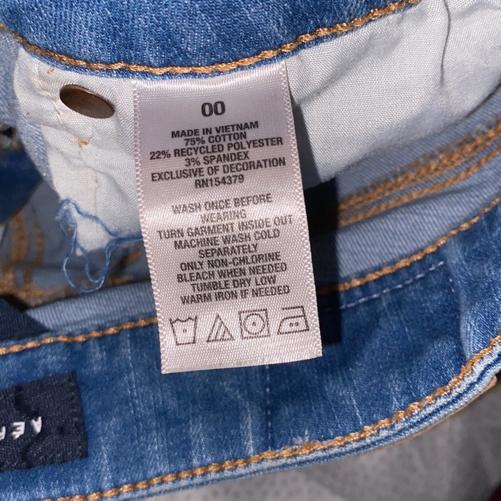 jean shorts - Picture 4 of 4